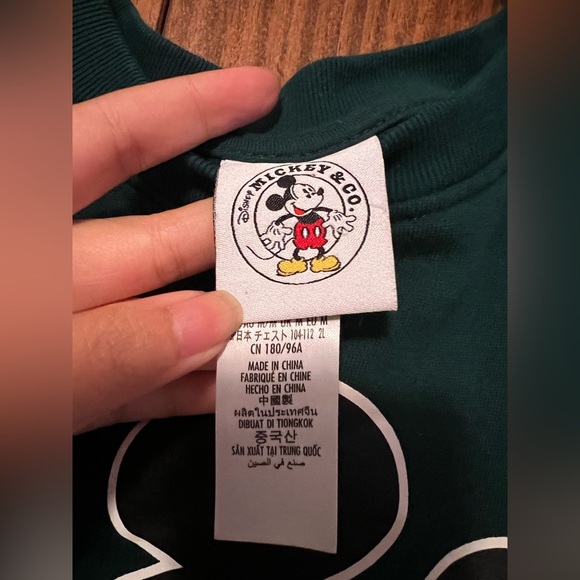 Disney Green Crewneck Pullover Sweater with Mickey Mouse Size Medium Unisex - Picture 8 of 12